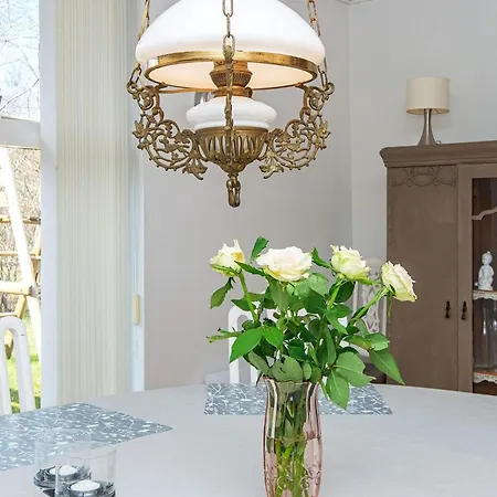 Secluded Forest Haven-by Traum Holiday home Logsted